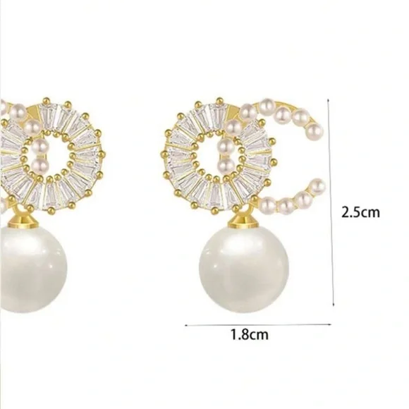 1pair All Seasons Faux Pearl Stud Earrings In Simple And Fashionable - Picture 5 of 5